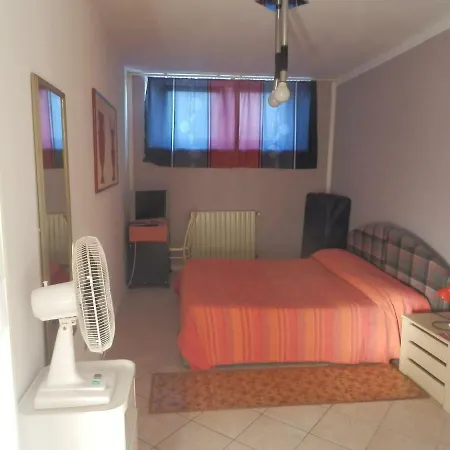 Sweet Appartement Massa e Cozzile